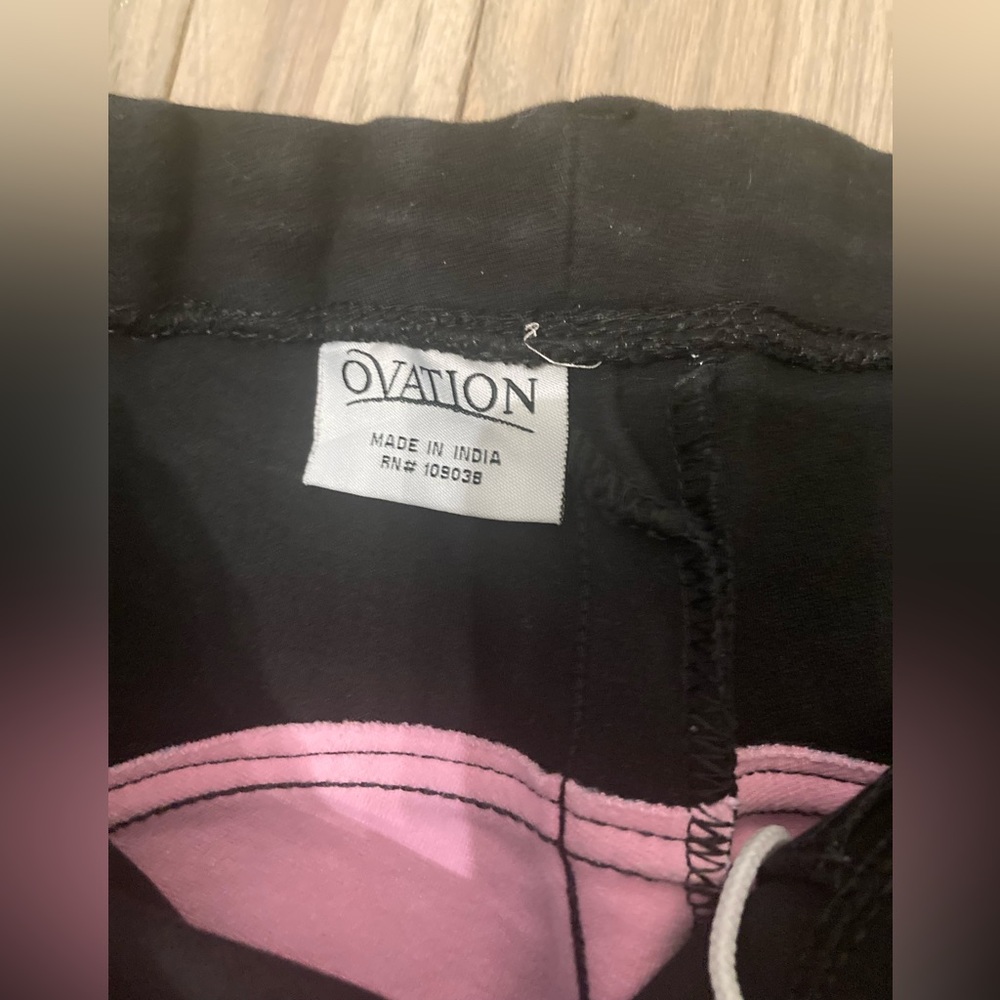 Black And Pink Ovation Riding Breeches Size 27. - Gem
